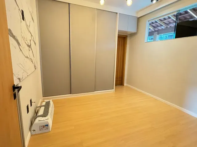 Imagem 4: Casa com 4 Quartos e Móveis Planejados a 700 Metros do Banco do Brasil em Lavras Mg