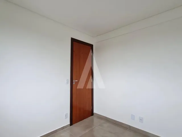 Imagem 4: Apartamento com 2 Quartos no Bairro Costa e Silva