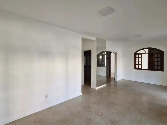 Imagem 2: Casa com 3 Quartos em Ressacada - Itajaí - Sc