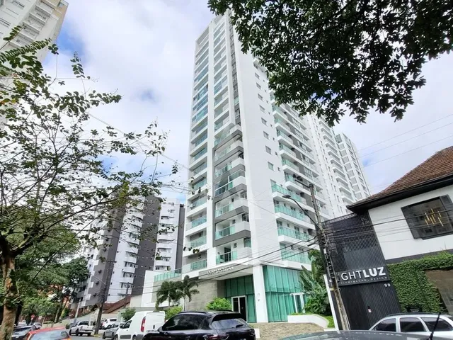 Imagem 5: Apartamento com 2 Quartos, Sendo 1 Suíte, Sacada com Churrasqueira e Elevador no Bairro