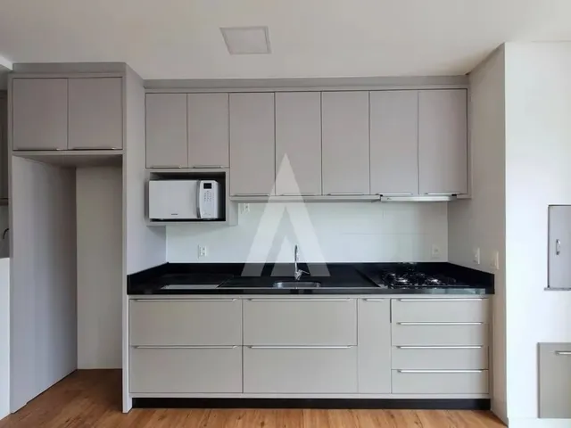 Imagem 14: Apartamento com 2 Quartos, Sendo 1 Suíte, Sacada com Churrasqueira e Elevador no Bairro