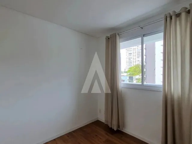 Imagem 9: Apartamento com 2 Quartos, Sendo 1 Suíte, Sacada com Churrasqueira e Elevador no Bairro
