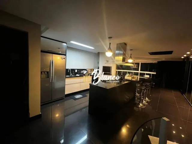 Imagem 7: Cobertura com 3 Suítes - R$ 4.500/Dia - Centro - Balneário Camboriú/Sc