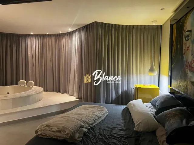 Imagem 3: Cobertura com 3 Suítes - R$ 4.500/Dia - Centro - Balneário Camboriú/Sc