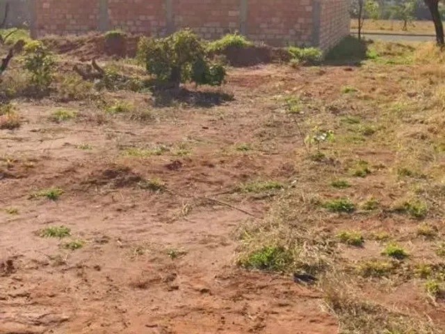 Imagem: Lote de 250.42M2 Troca e Venda em Casas