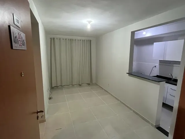 Imagem: O apartamento possui 2 Dormitórios, 1 Banheiro, 1 Vaga na