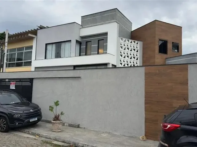 Imagem: Casa Duplex de Alto Padrão À Venda Campo