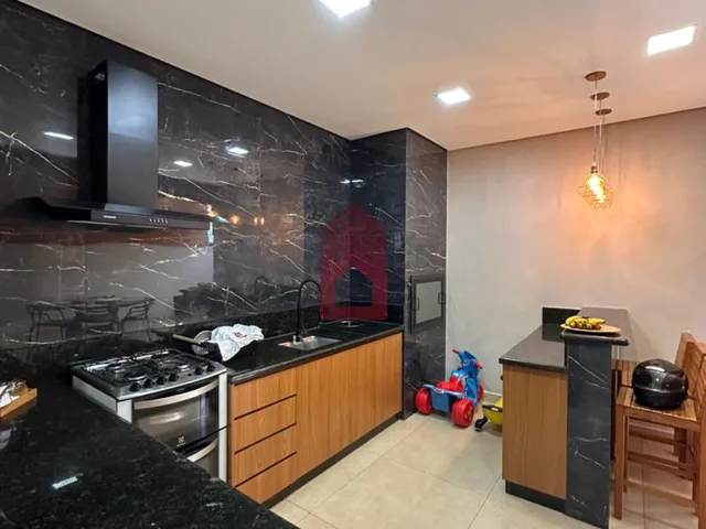 Imagem 9: Casa com Eletrodomésticos e Placas Solares, Pronta pra Morar!