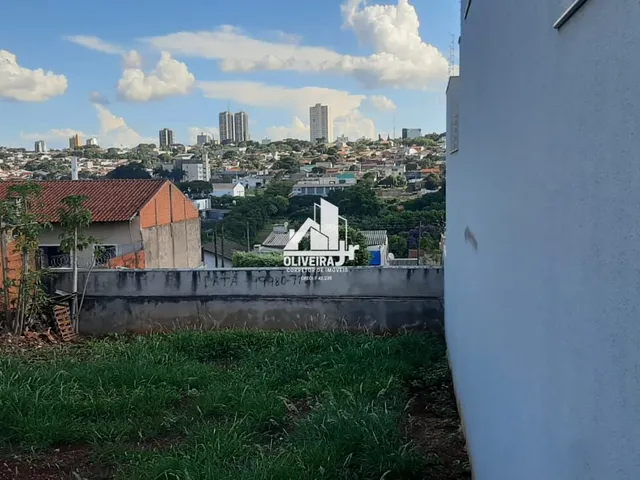 Imagem 6: TERRENO RESIDENCIAL