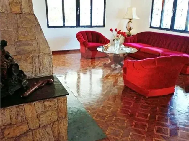 Imagem: Sobrado com 3 Quartos À Venda em Bosque