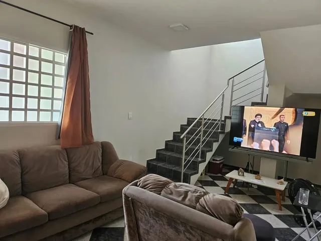 Imagem 2: Casa 3 Quartos Ar 19