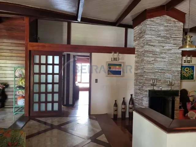 Imagem 2: Casa 4 Quartos, 2 Suítes, Varanda, em Lote de 3.680M² À Venda no Smpw - Park Way