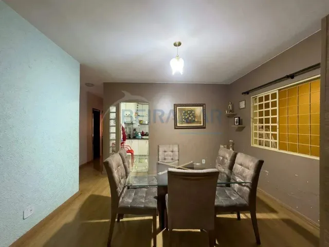 Imagem 10: Casa 3 Quartos, 2 Suítes, Dce, 5 Vagas de Garagem Cobertas À Venda na Qna - Taguatinga