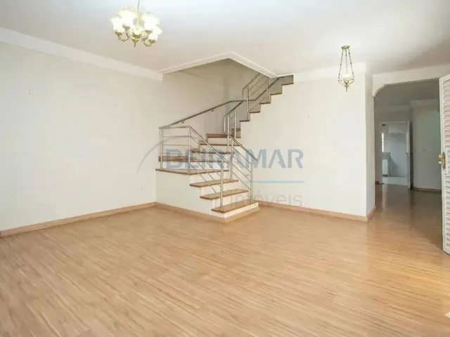 Imagem 4: Casa de 5 Quartos, 4 Suítes e 6 Vagas de Garagem À Venda - Guará II