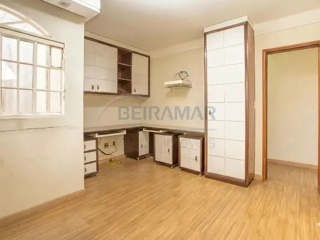 Imagem 7: Casa de 5 Quartos, 4 Suítes e 6 Vagas de Garagem À Venda - Guará II
