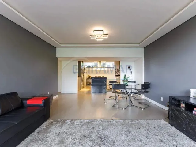 Imagem 8: Apartamento Reformado com 3 Quartos, Suíte e Vaga de Garagem Coberta À Venda na Sqs 203