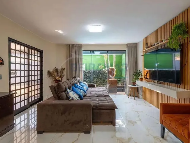 Imagem 4: Casa Reformada com 3 Quartos, Suíte e Piscina Condomínio Fechado em Arniqueiras - Df
