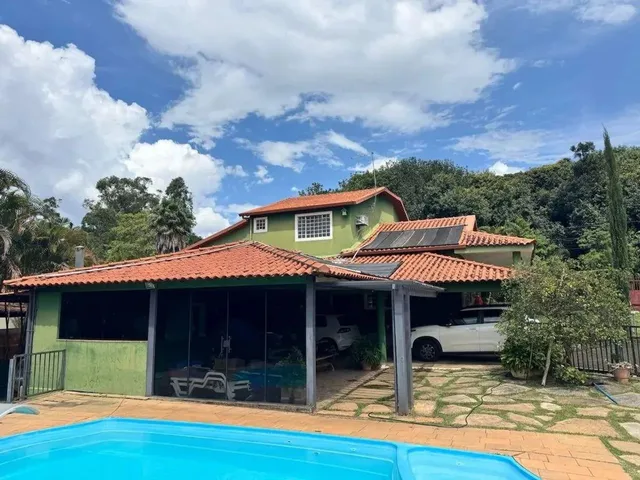 Imagem 4: Casa de Condomínio 5 Quartos, 3 Suítes, 5 Vagas de Garagem Cobertas e Área de Lazer