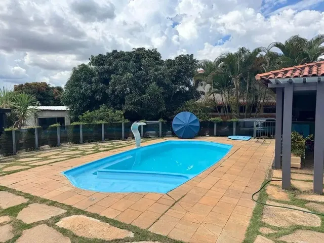 Imagem 2: Casa de Condomínio 5 Quartos, 3 Suítes, 5 Vagas de Garagem Cobertas e Área de Lazer