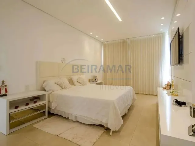 Imagem 5: Casa de Condomínio 4 Quartos, 3 Suítes, 4 Vagas de Garagem À Venda no Condomínio
