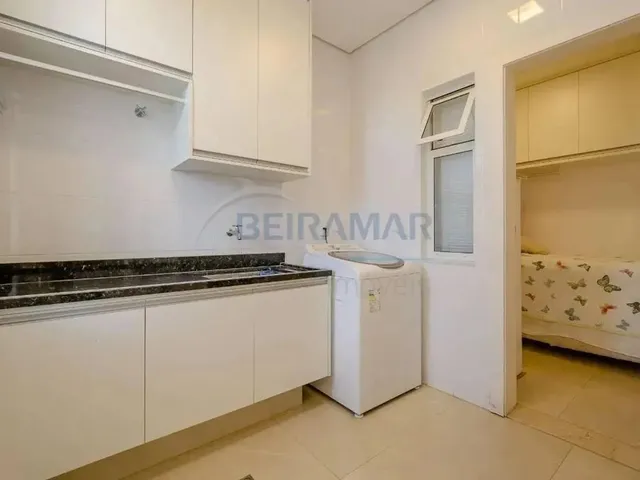 Imagem 8: Casa de Condomínio 4 Quartos, 3 Suítes, 4 Vagas de Garagem À Venda no Condomínio