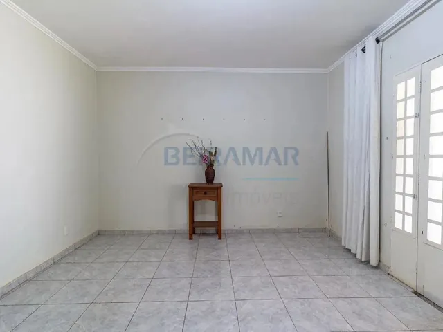 Imagem 14: Casa em Arniqueiras, Aconchegante com 4 Quartos, 3 Suítes, Closet, 3 Vagas de Garagem
