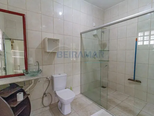 Imagem 5: Casa em Arniqueiras, Aconchegante com 4 Quartos, 3 Suítes, Closet, 3 Vagas de Garagem