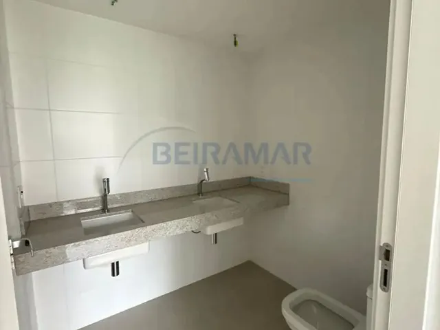 Imagem 3: Apartamento 4 Quartos, 2 Suítes, 2 Semi-Suítes, 2 Vagas de Garagem À Venda no New York