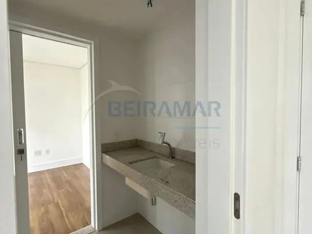 Imagem 10: Apartamento 4 Quartos, 2 Suítes, 2 Semi-Suítes, 2 Vagas de Garagem À Venda no New York