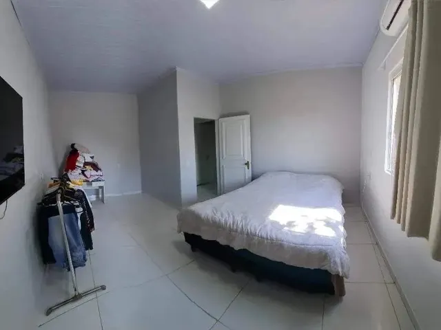 Imagem 5: Oportunidade: Casa com 3 Quartos e Suíte em Arniqueira!