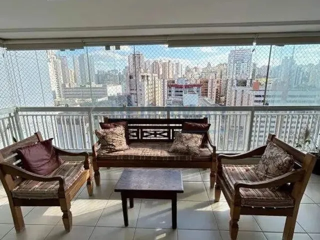 Imagem: Apartamento de Alto Padrão, 4 Quartos