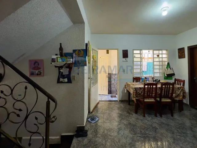 Imagem 5: Casa 5 Quartos, 4 Suítes, 3 Pavimentos, Casa Extra, 2 Vagas de Garagem À Venda na Qe 42