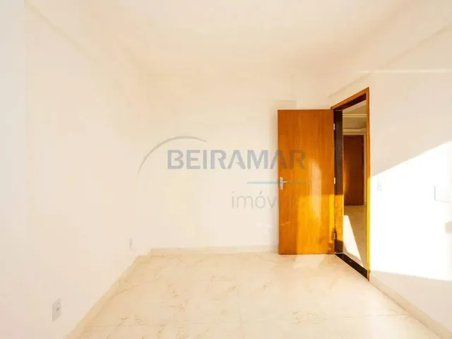 Imagem 16: Apartamento para Venda com 2 Quartos, Reformado e Pronto para Morar no Guará II