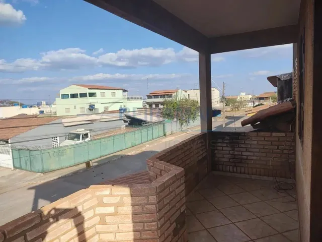 Imagem 4: Casa de 3 Andares com Design Exclusivo em Madeira, Piscina e Espaço Gourmet Taguatinga No