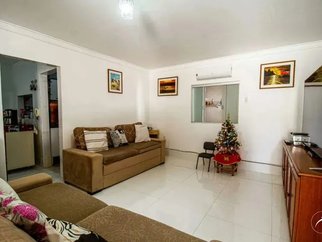 Imagem 5: Casa para Venda com 4 Quartos em Taguatinga