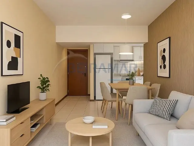 Imagem 1: Apartamento com 2 Quartos Sendo 1 Suíte, Nascente e 1 Vaga de Garagem À Venda No