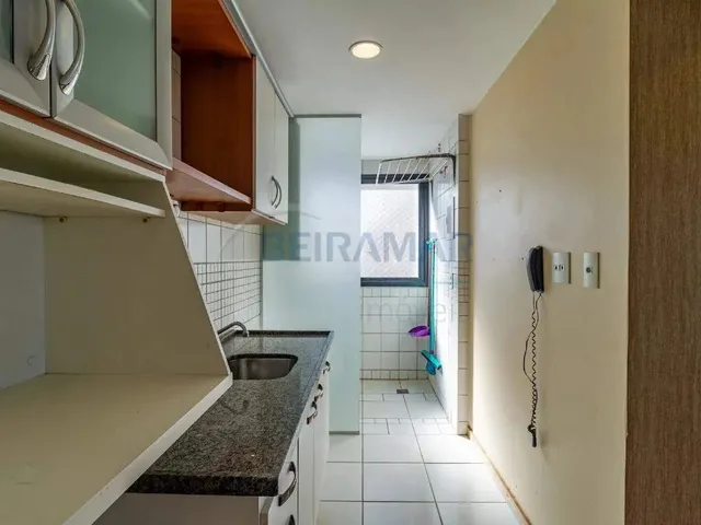Imagem 2: Apartamento com 2 Quartos Sendo 1 Suíte, Nascente e 1 Vaga de Garagem À Venda No