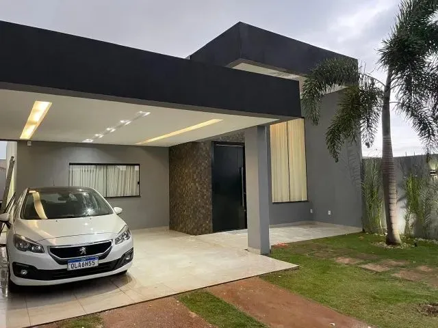 Imagem: Linda Casa no 26 de Setembro - Cond Frente