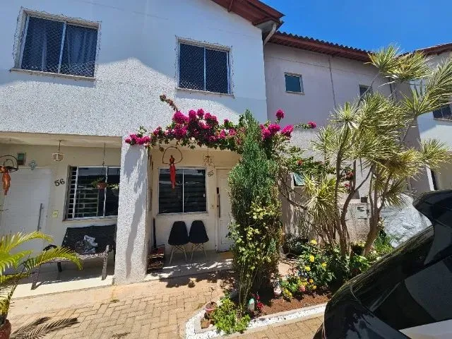 Imagem: Vendo Sobrado de 3 Quartos na Qd 103 no