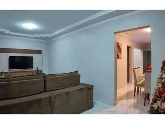 Imagem 8: Imóvel para Venda Possui 250 Metros Quadrados com 5 Quartos em Taguatinga Norte