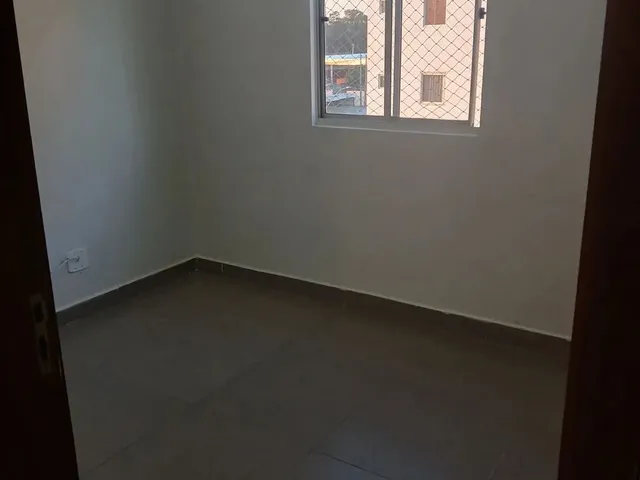 Imagem 5: Vendo..200)(Alugo...1.400) Um Agradável Apartamento em Local Privilegiado de Santa
