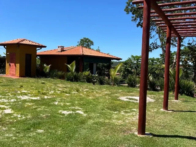 Imagem: Vendo Rancho com 5 Quartos e Vista Livre