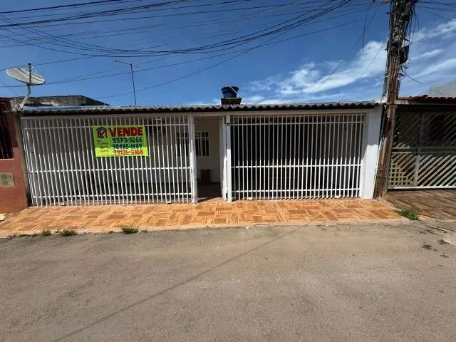 Imagem 1: Qnp 15, P Norte - Casa de Três Quartos e com Edícula nos Fundos