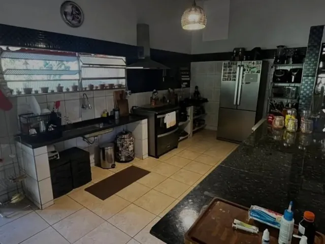 Imagem 16: Vendo Casa em condomínio com 4 dormitórios