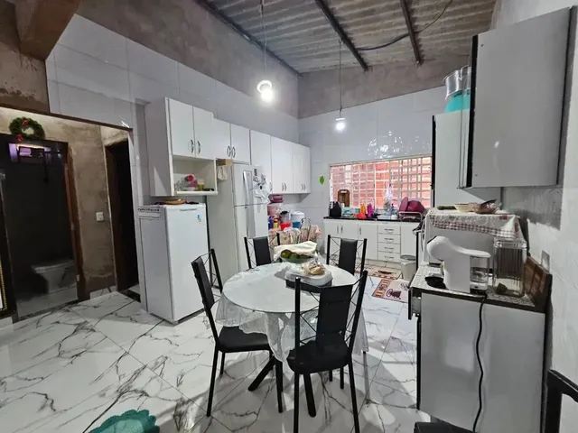 Imagem: Casa com Lote de 270M² no Arapoanga - Abaixo