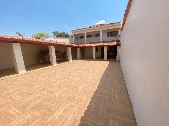 Imagem 1: Oportunidade em Sobradinho: Casa 5 Quartos com Financiamento
