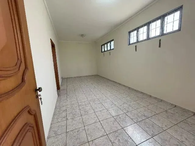 Imagem: Casa a Venda na Vila São José ( Direto