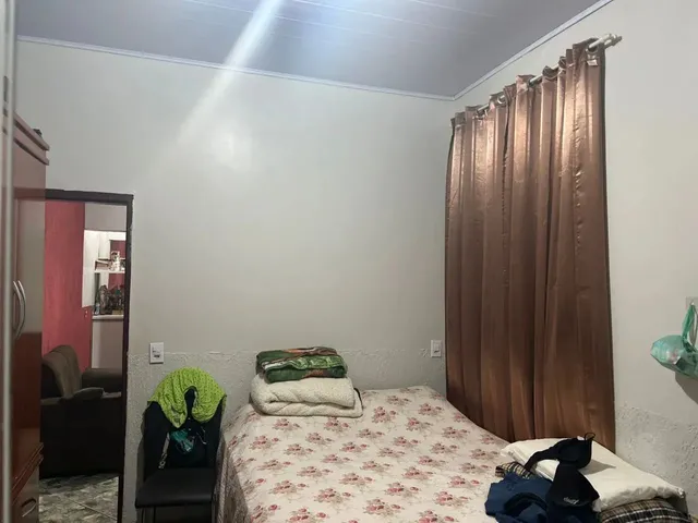Imagem 2: Vendo em Samambaia Norte Casa de Esquina com Uma Segunda Casa nos Fundos de 2 Quartos