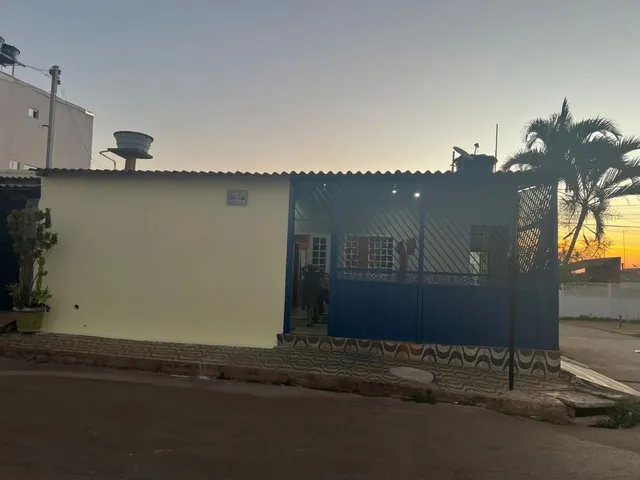 Imagem 4: Vendo em Samambaia Norte Casa de Esquina com Uma Segunda Casa nos Fundos de 2 Quartos