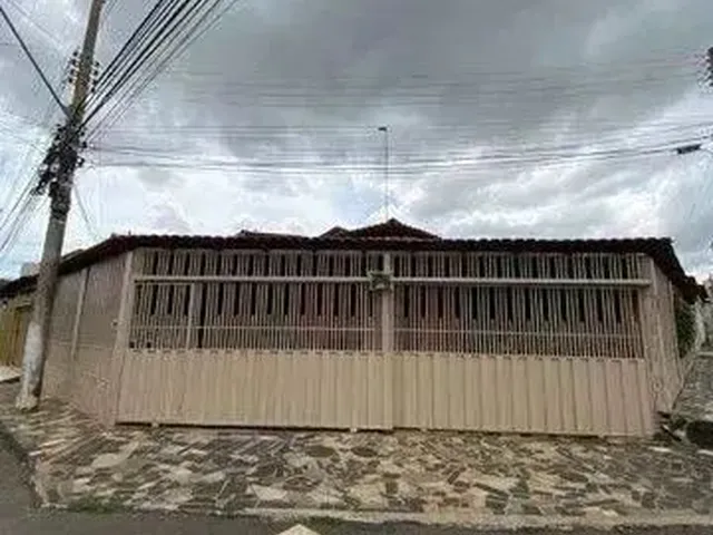 Imagem: Casa de Esquina À Venda Qr 410, Samambaia